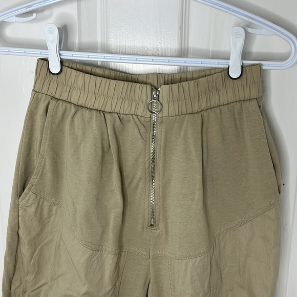 Casual Loose pant from Zara size Small - Picture 2 of 4